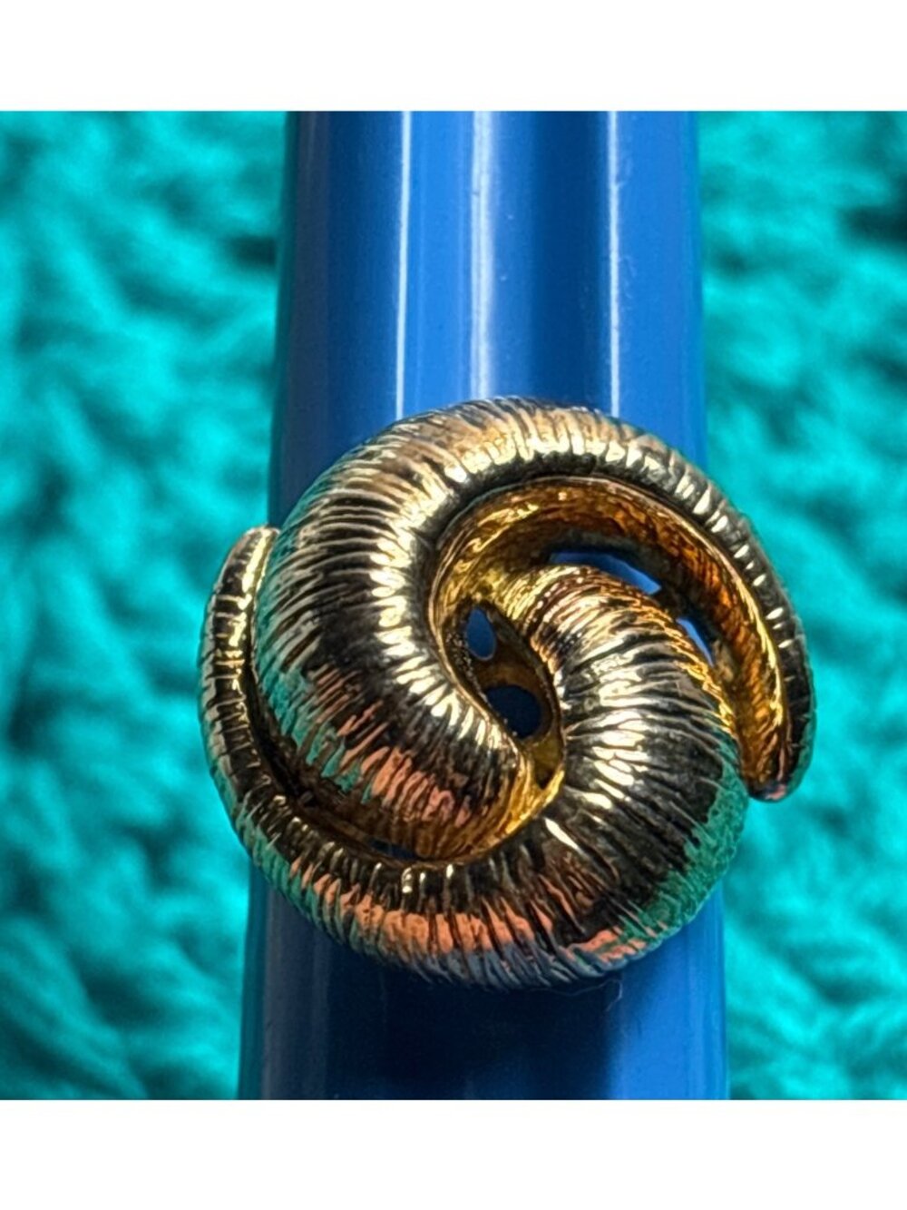 Vintage Goldtone Textured Knot Ring Size 10.25 Some Overall Wear